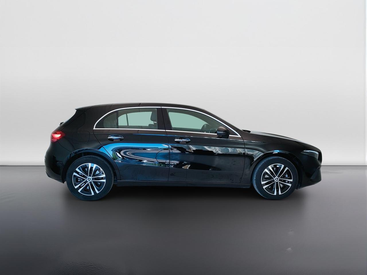Mercedes-Benz Classe A - W177 2023 - A 250 e phev Progressive Advanced Plus auto