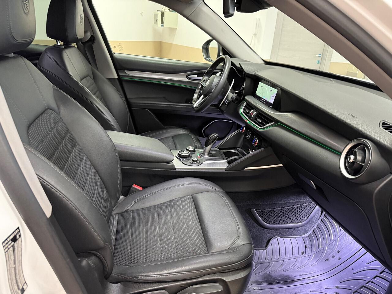 Alfa Romeo Stelvio 2.2 Turbodiesel 210 CV AT8 Q4 Executive