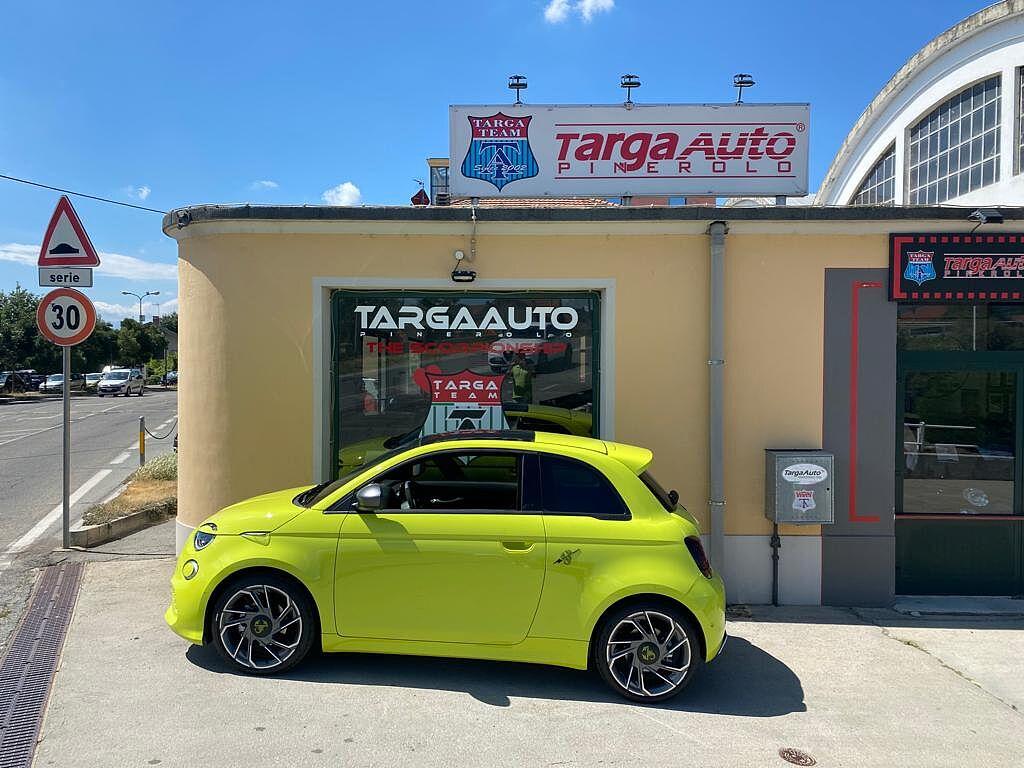 Abarth 500e Scorpionissima