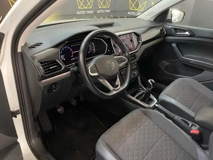 VOLKSWAGEN T-CROSS 1.0 TSI 5p ADVANCED