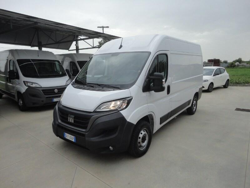 FIAT Ducato (4ª serie) Ducato 33 2.2 Mjt 120CV...