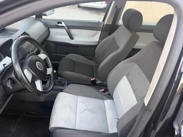 VOLKSWAGEN Polo Cross 1.4/69CV TDI senza nessun lavoro da fare