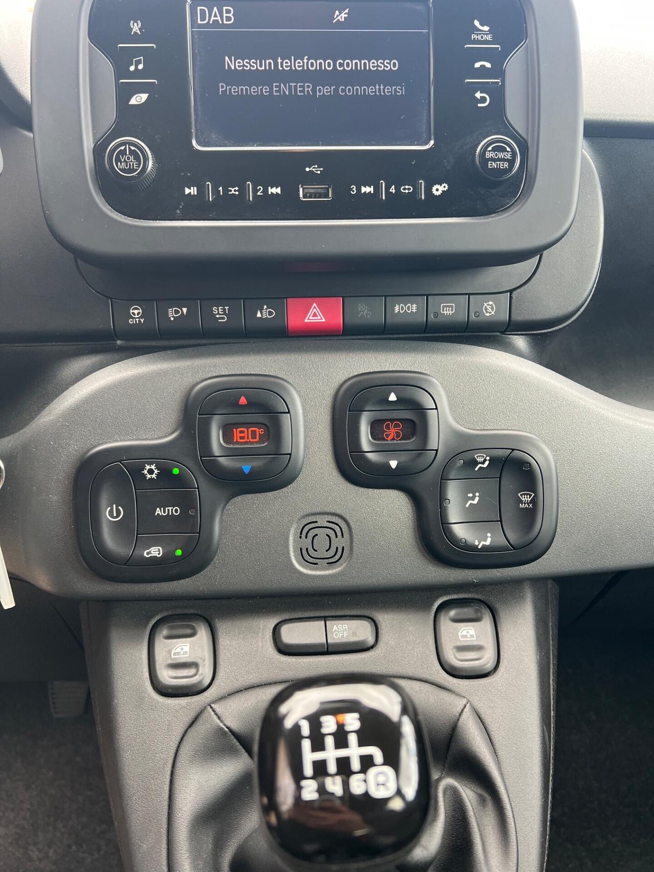 Fiat Panda 1.0 FireFly S&S Hybrid Red
