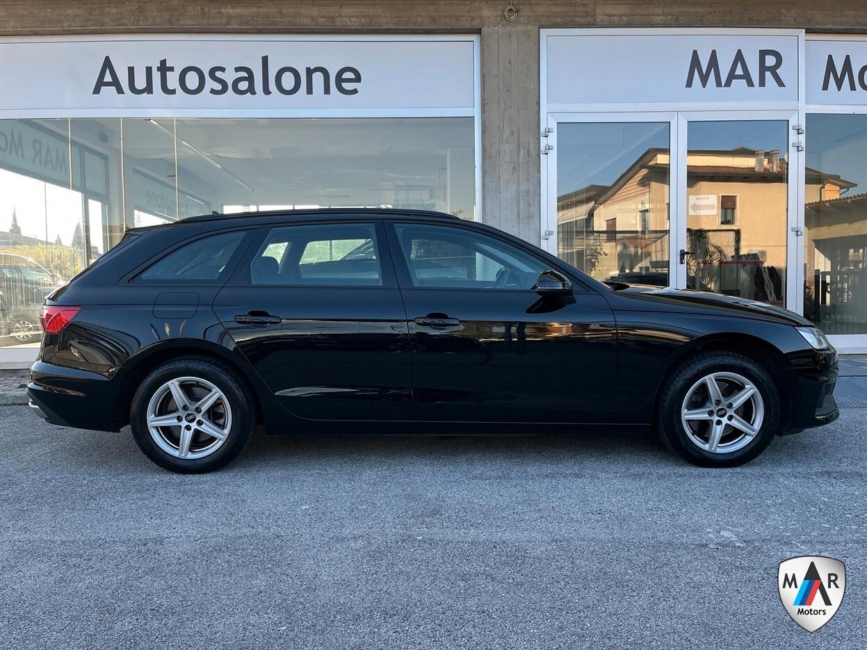 Audi A4 30 TDI/136 CV S tronic Business Advanced