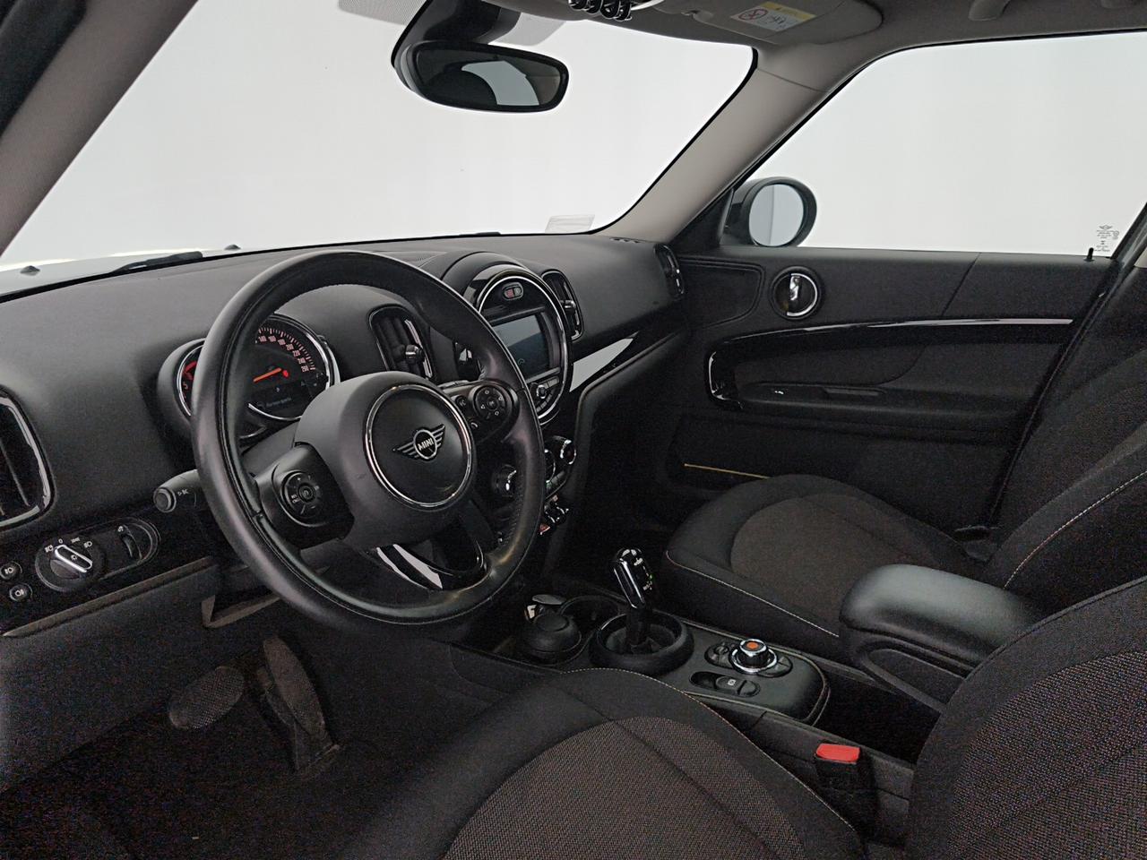 MINI Countryman Cooper D Hype