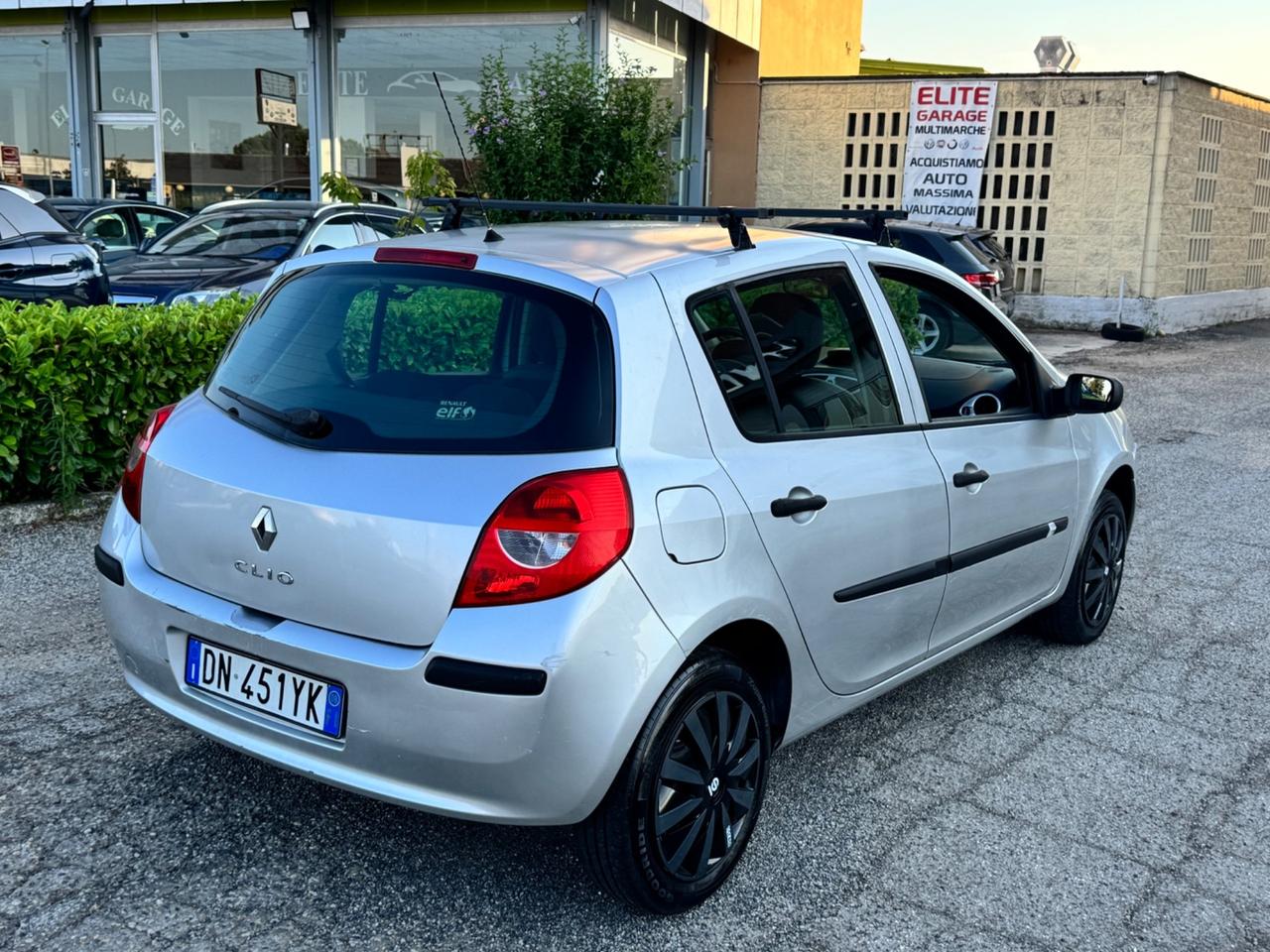 Renault Clio 1.2 16V 5 porte Dynamique
