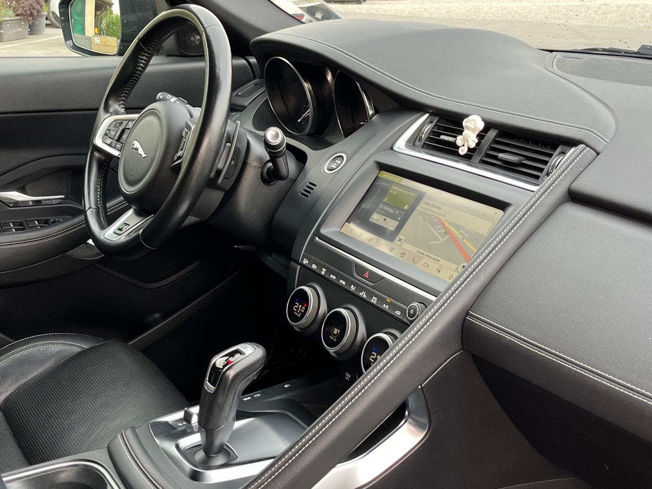 Jaguar E-Pace 2.0D 150 CV AWD R-Dynamic