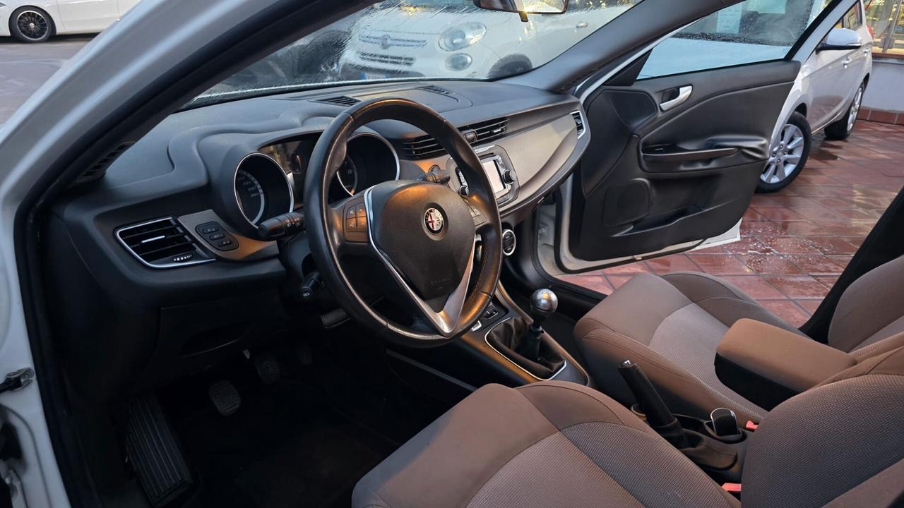 Alfa Romeo Giulietta 1.4 Turbo 120 CV GPL Distinctive