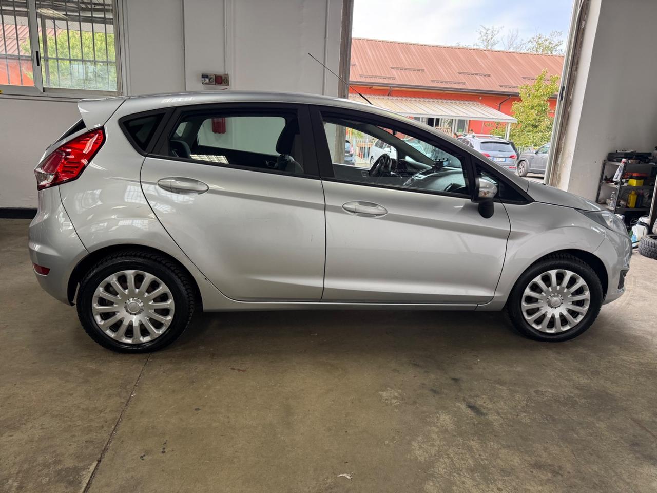 Ford Fiesta 1.5 TDCi 75CV 5 porte