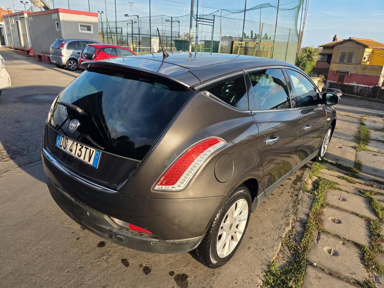 Lancia Delta 1.4 T-Jet 120 CV Platino Ecochic GPL