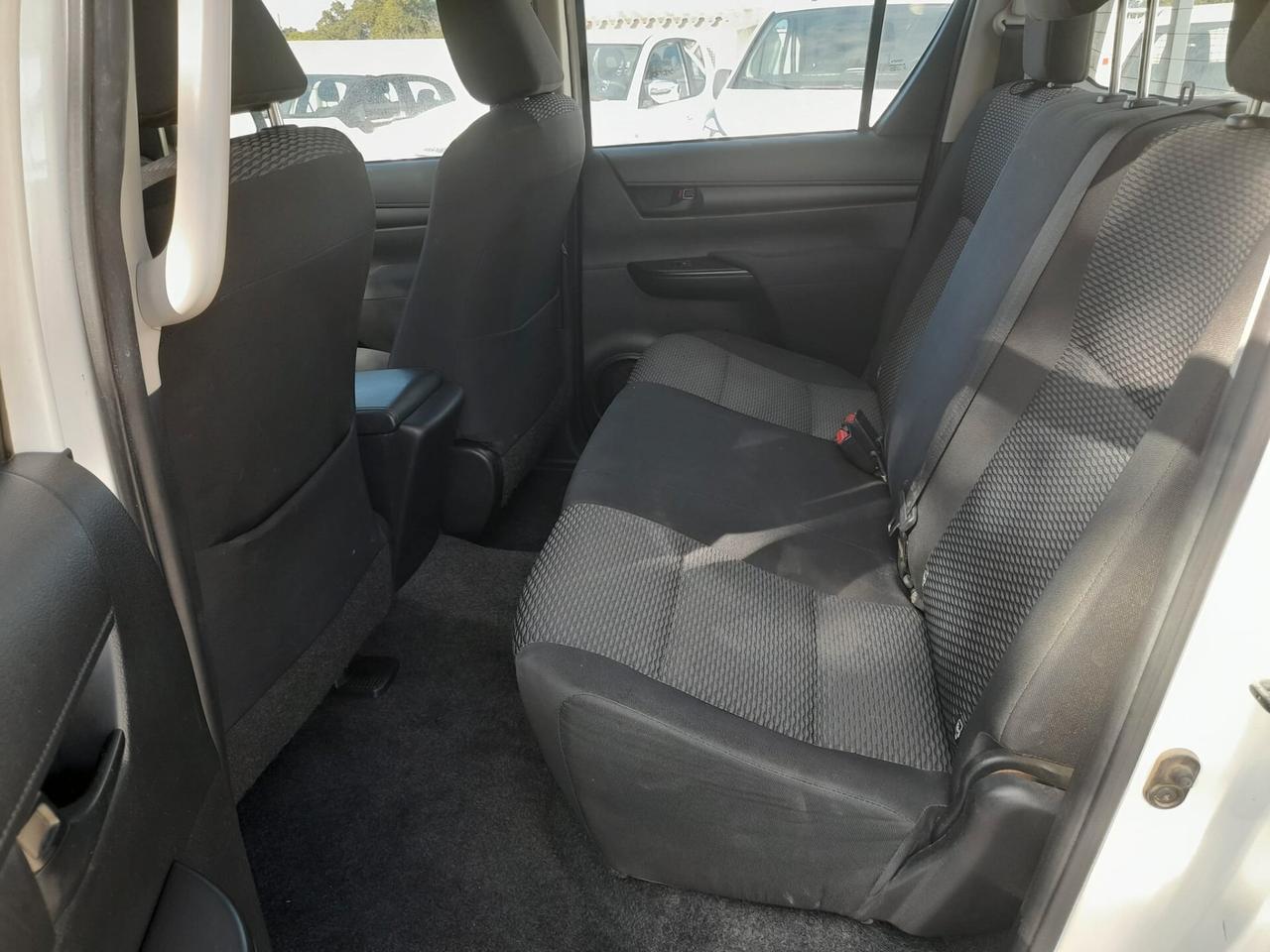 Toyota Hilux 2.4 D-4D 4WD 4 150 CV