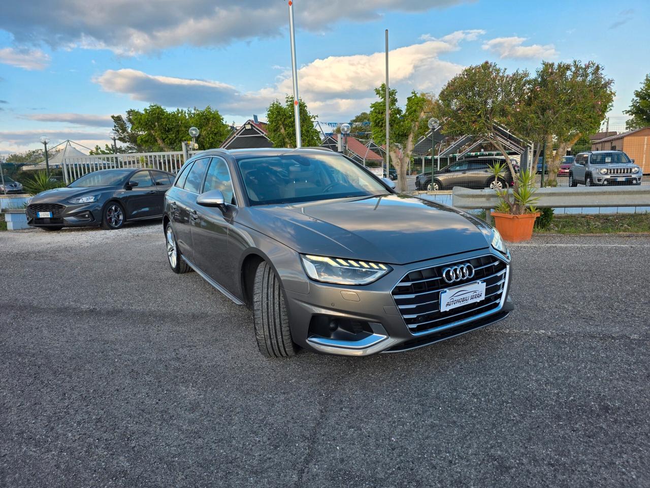 Audi A4 Avant 40 TDI S tronic Business Advanced