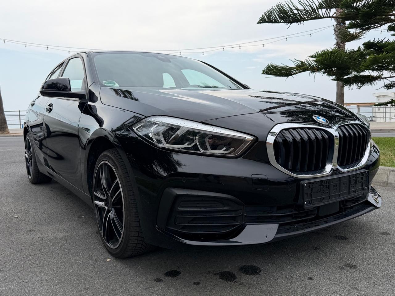 Bmw 118 118i 5p. Advantage