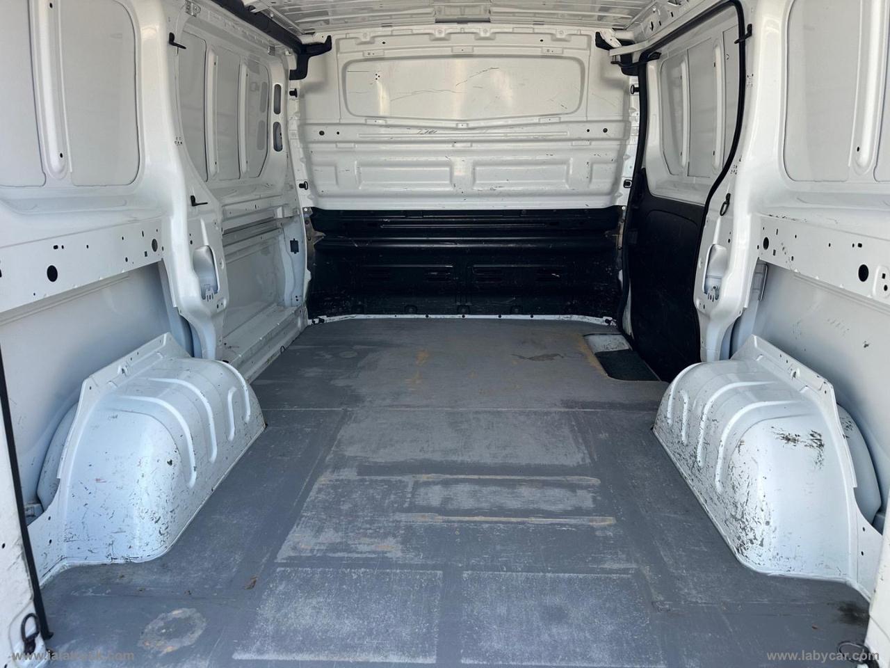 Trafic T27 dCi130 PC-TN Furgone