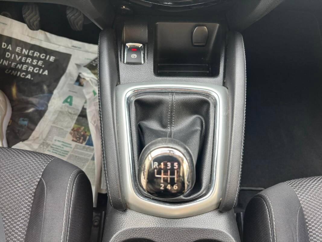 Nissan Qashqai 1.5 dci N-Connecta 110cv