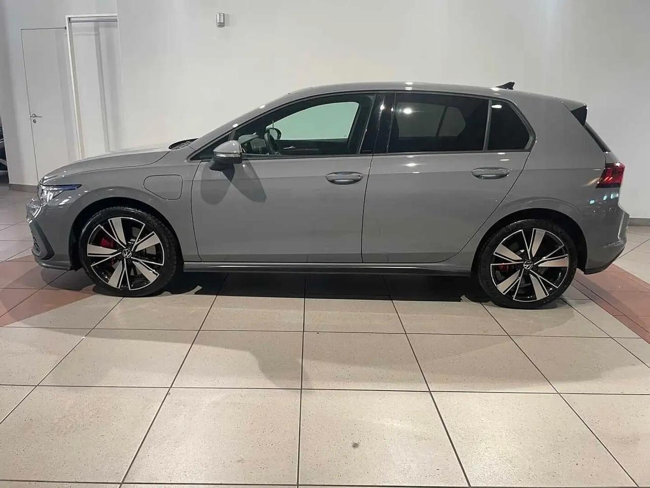 Volkswagen Golf 8 1.4 Plug-In Hybrid DSG GTE