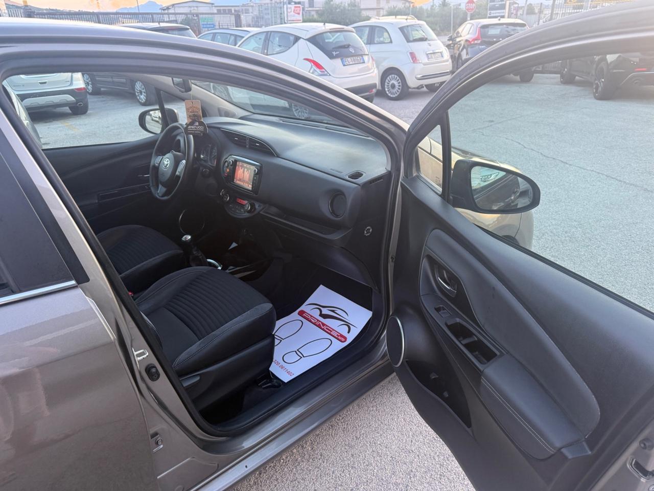 Toyota Yaris 1.0 5 porte Lounge