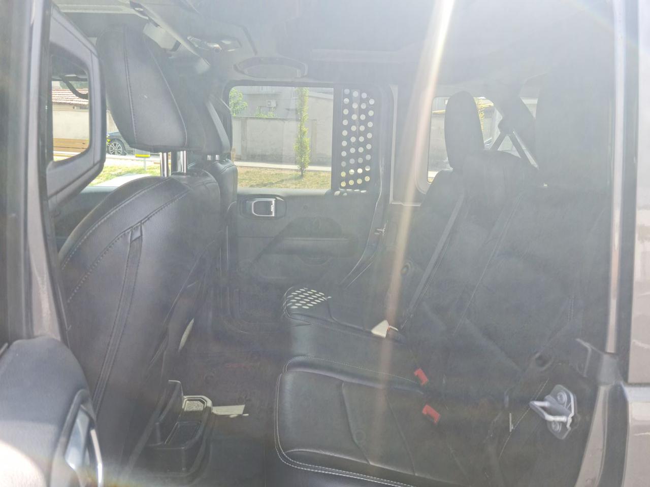 Jeep Wrangler 2.2 crdi sahara #6262