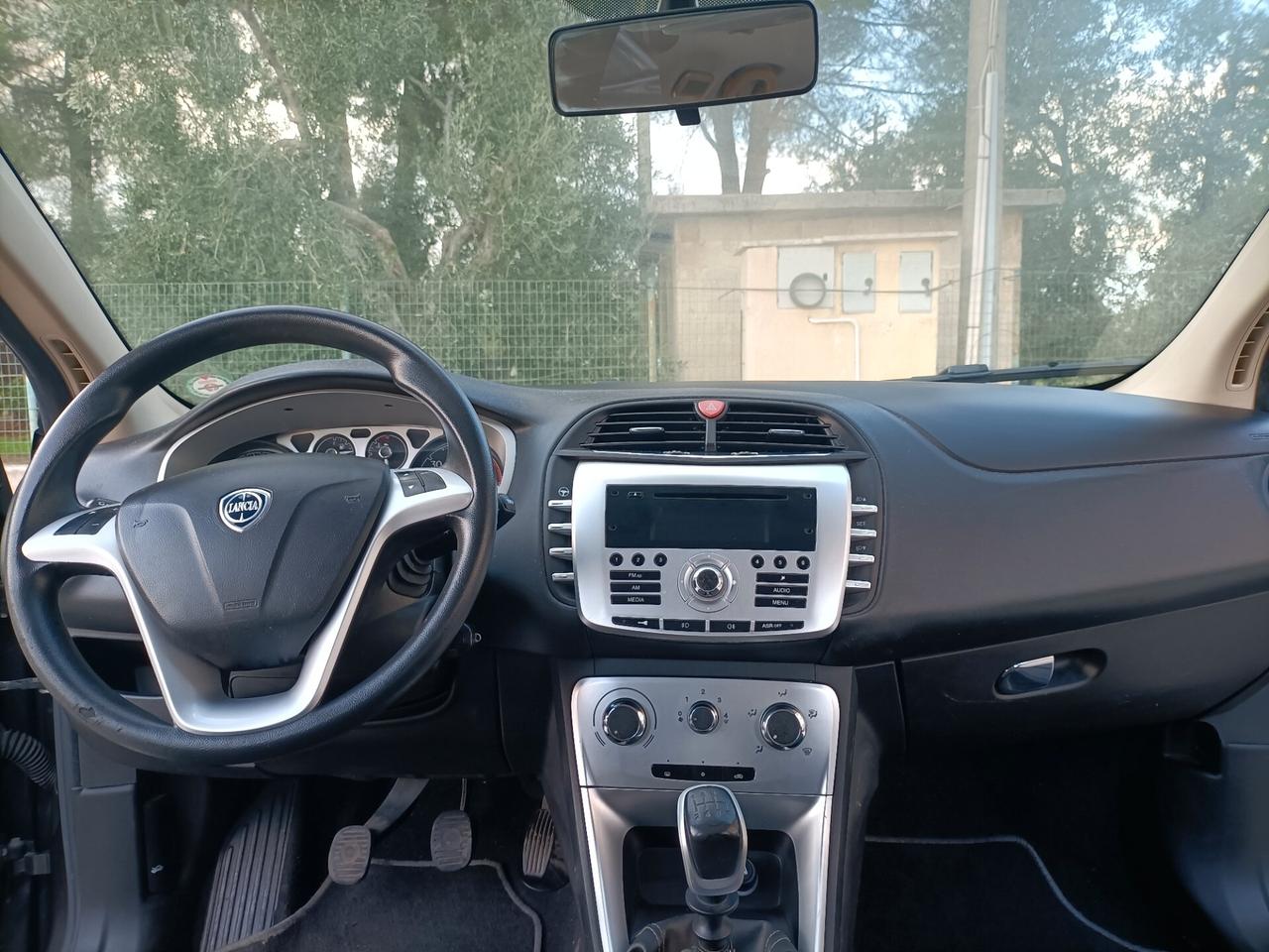 Lancia Delta 1.6 MJT DPF Oro