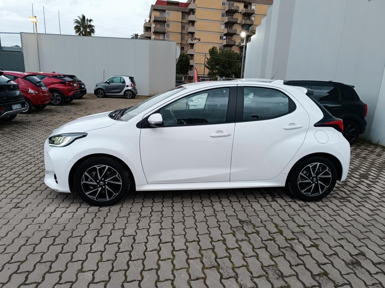 Toyota Yaris 1.5 Hybrid 5 porte Trend