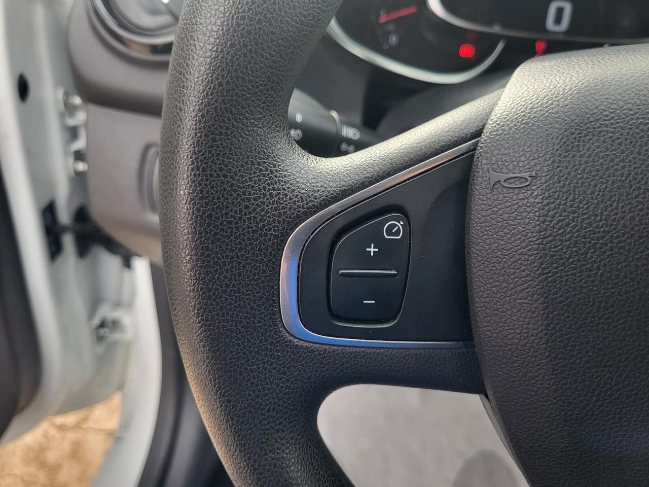 Renault Clio Dci 75 CV Life+Navy.....