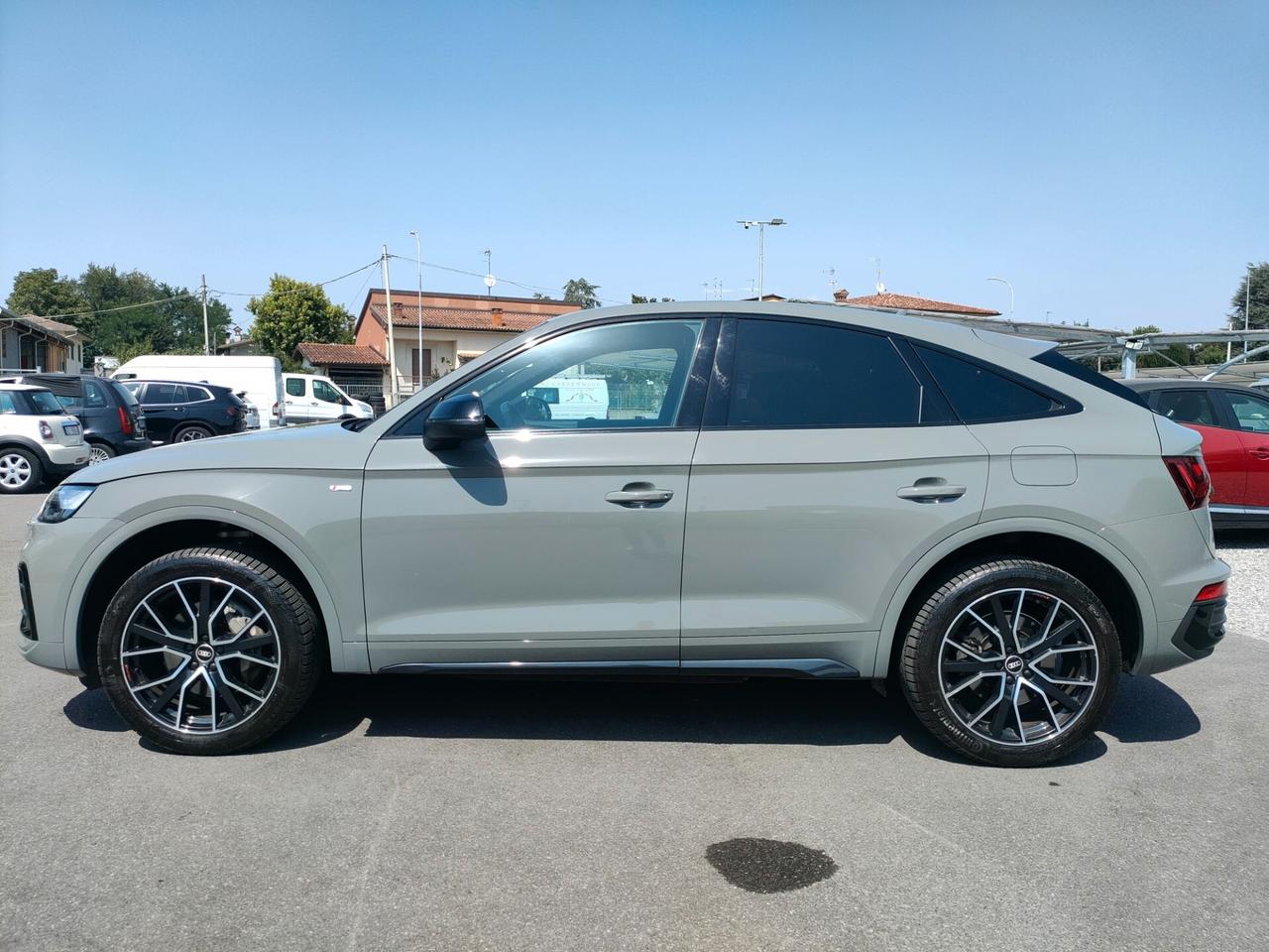 Audi Q5 50 TFSI e quattro S tronic line