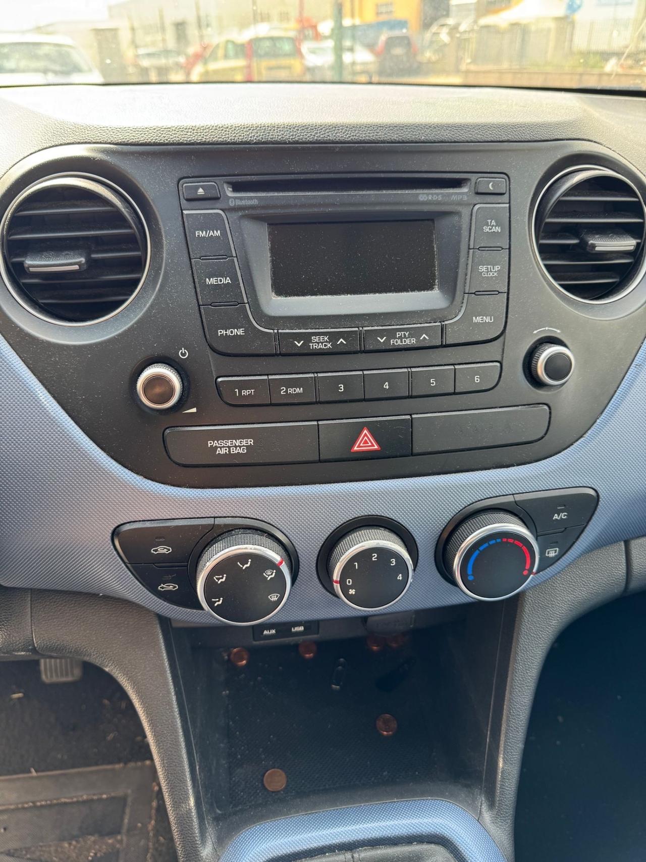 PACCHETTO Hyundai I10, Hyundai I10 blu