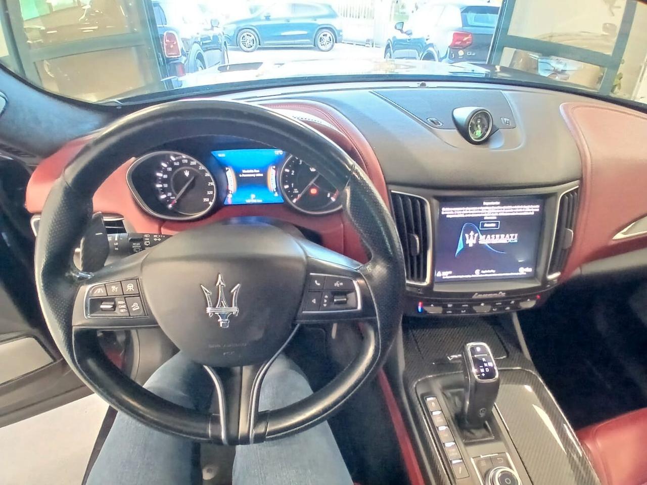 Maserati Levante V8 580 CV AWD Trofeo