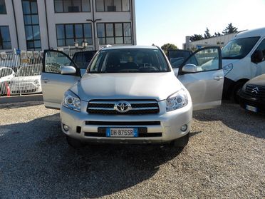 Toyota RAV 4 RAV4 2.2 D-4D 136 CV DPF Sol