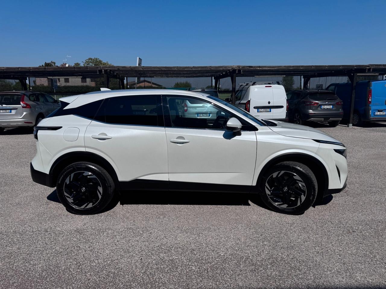 Nissan Qashqai 1.3 mhev N-Connecta 2wd 158cv xtronic FULL OPTIONAL