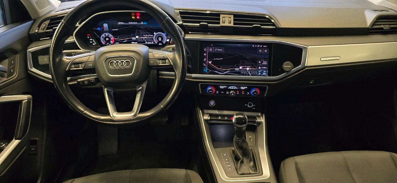 Audi Q3 2.0 TDI 150 CV Sport