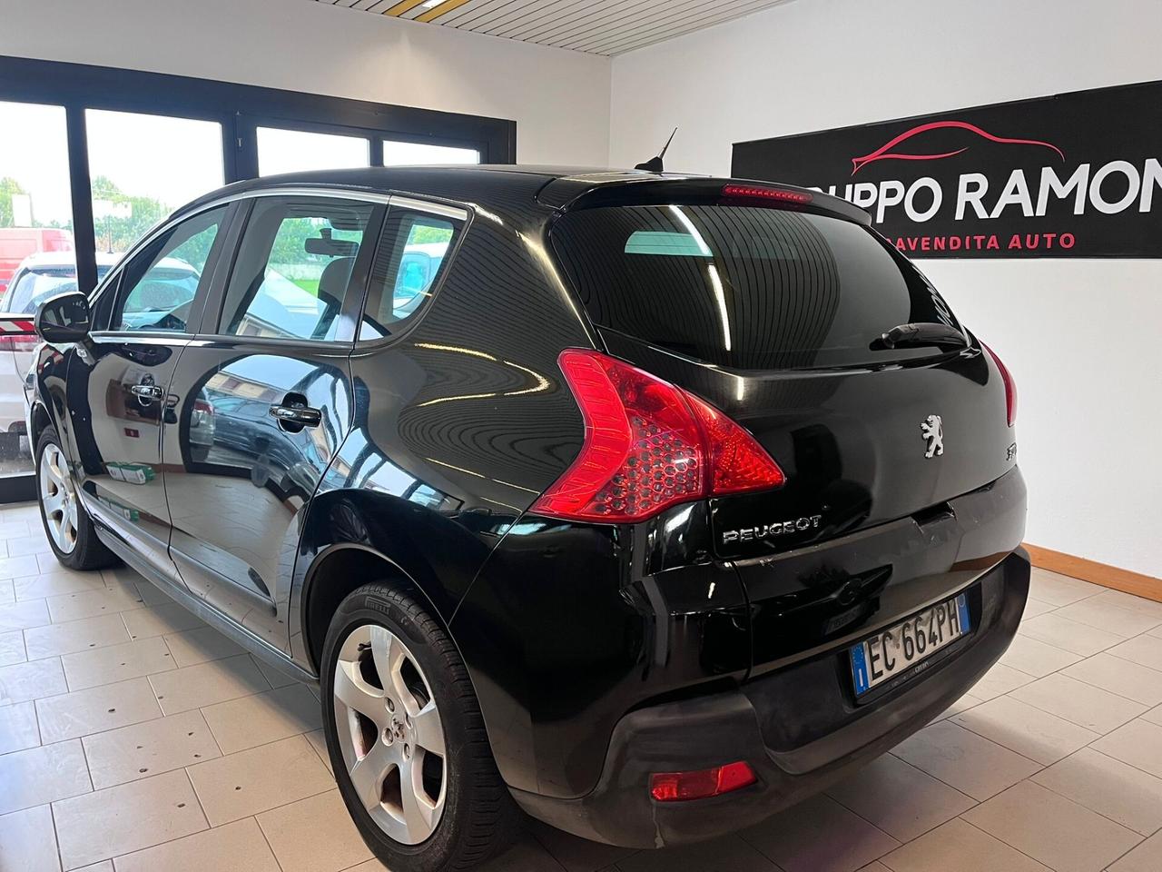 Peugeot 3008 1.6 HDi 110CV Business