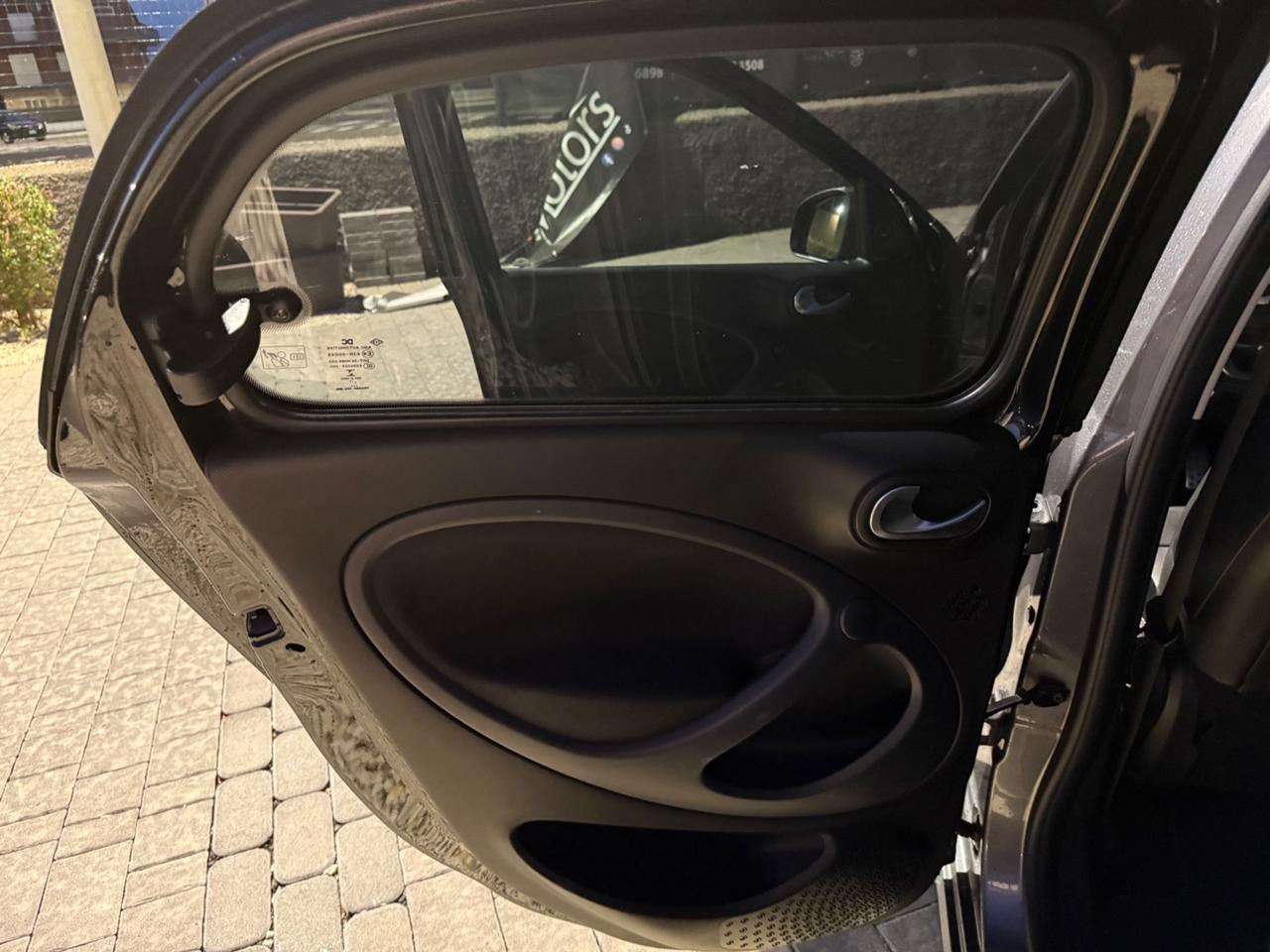 Smart ForFour BRABUS 0.9 Turbo twinamic Xclusive
