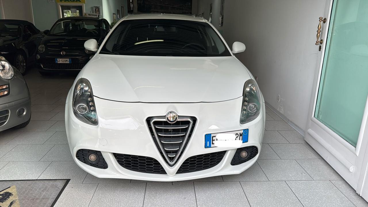 Alfa Romeo Giulietta 1.6 JTDm-2 105 CV Exclusive