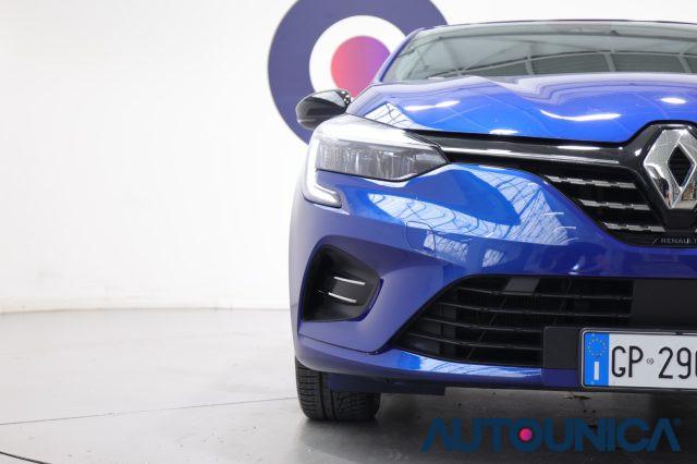 RENAULT Clio FULL HYBRID E-TECH 145 CV 5 PORTE TECHNO FULL LED