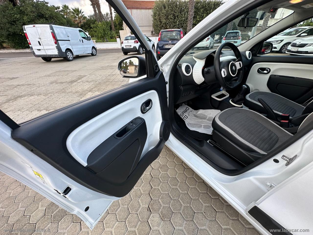 RENAULT Twingo SCe Life IVA INCLUSA