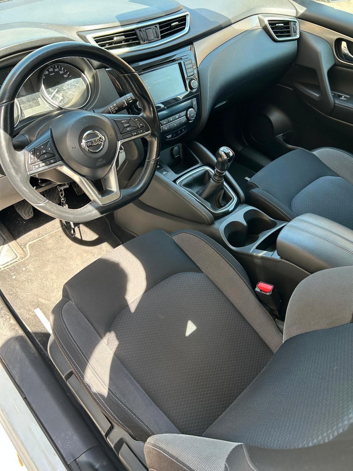 Nissan Qashqai 1.3 DIG-T 140 CV N-Connecta