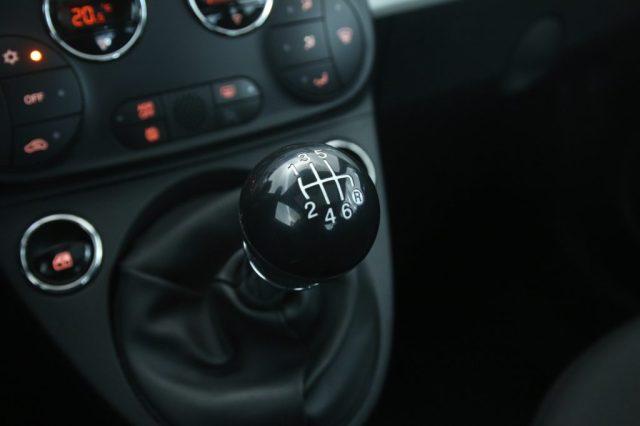 FIAT 500 1.0 Hybrid Tetto panoramico/Neopatentati/Uconnect