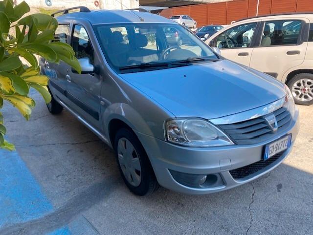 Dacia Logan MCV 1.6 90CV 5 posti Lauréate