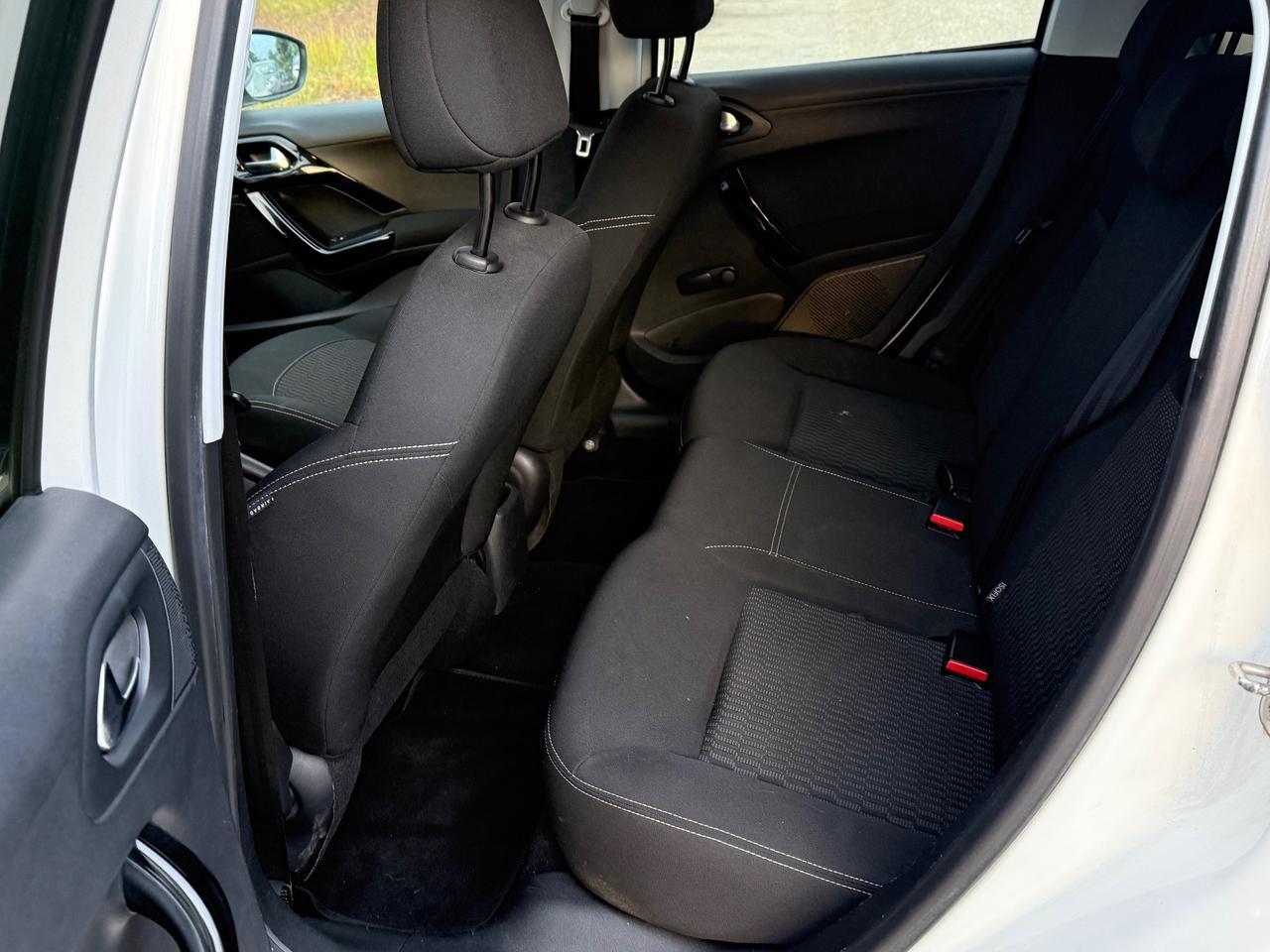 Peugeot 208 PureTech 82 5 porte Active