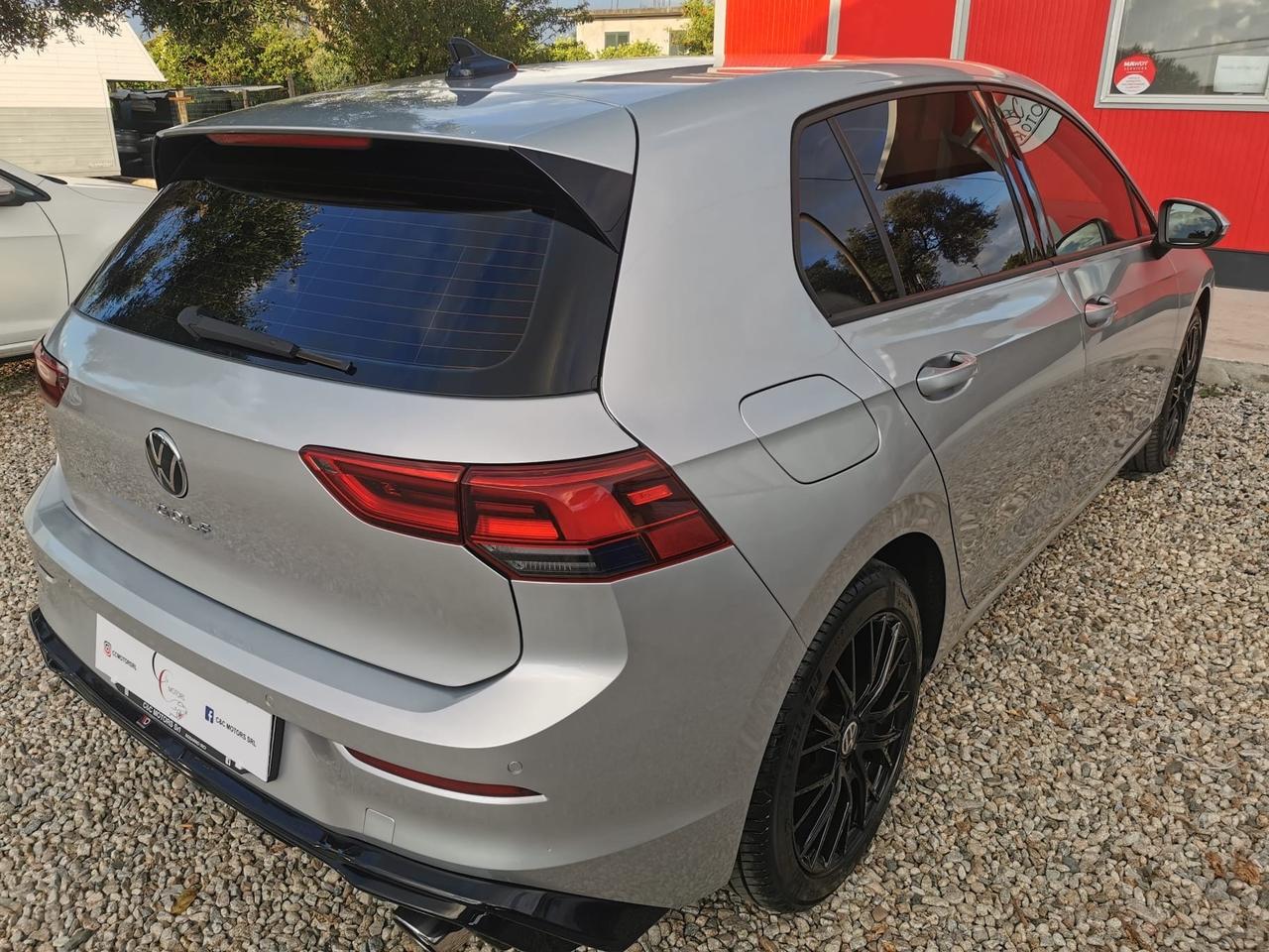 VW Golf 8 2.0 TDI 150 CV DSG SCR Life