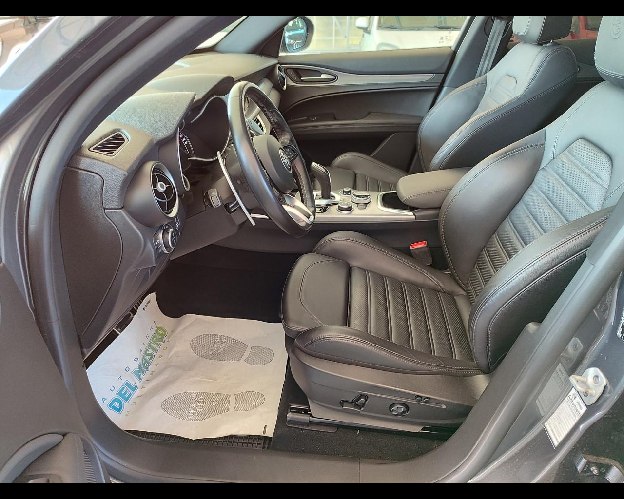 ALFA ROMEO Stelvio - Stelvio 2.2 Turbodiesel 210 CV AT8 Q4 Veloce