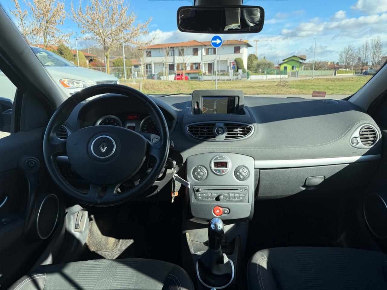 Renault Clio 1.2 16V 5 porte Dynamique