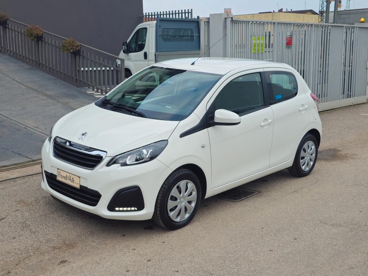 Peugeot 108 5 porte Allure Bleutooth 43.000km