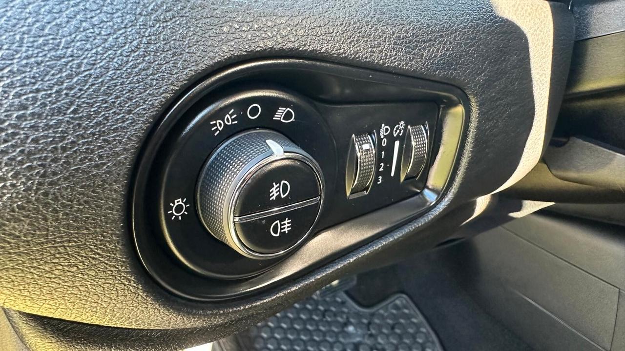 Jeep Renegade 2.0 Mjt 140CV 4WD Active Drive Low Limited 2015 LEGGI TESTO