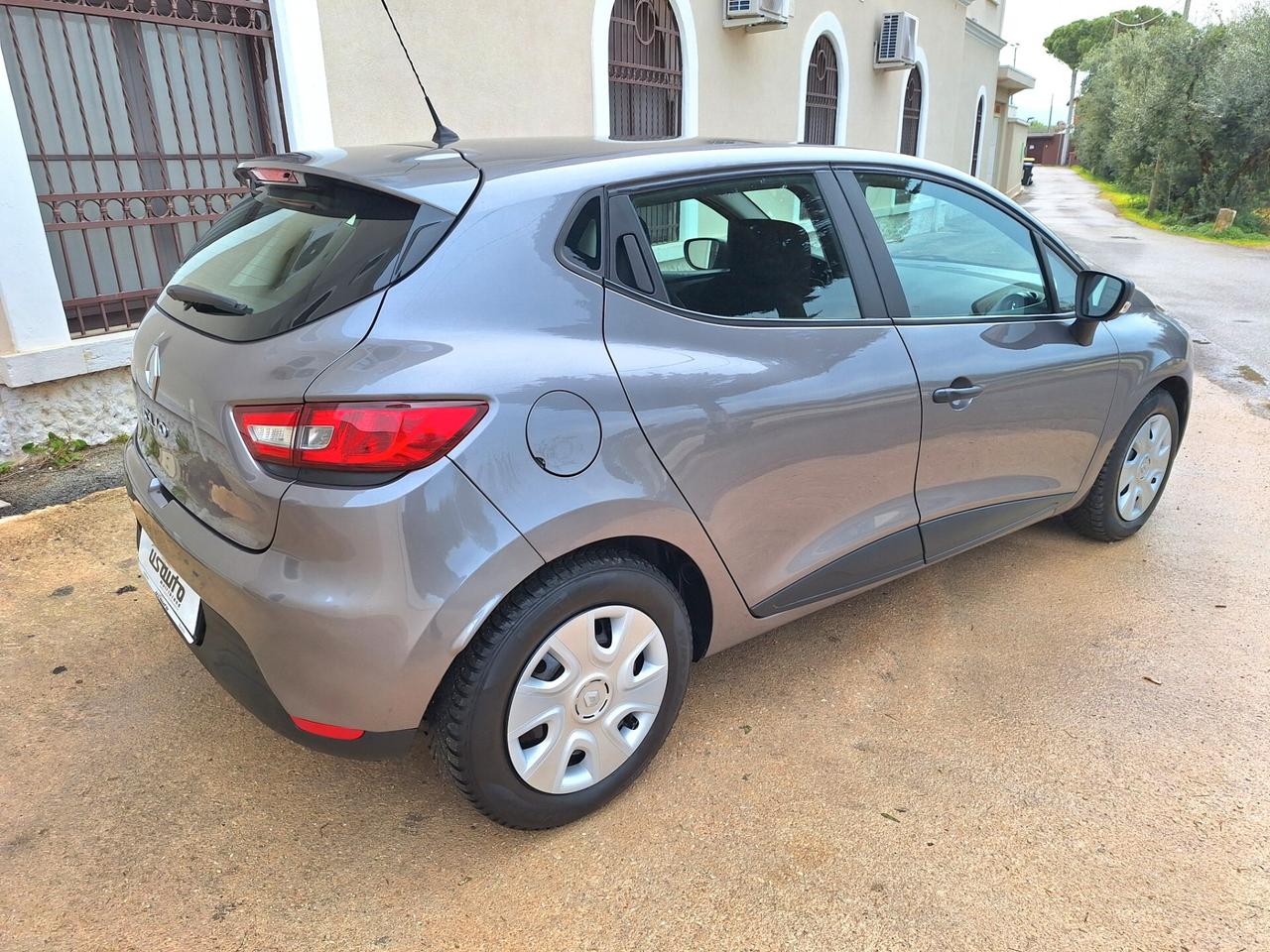 Renault Clio 1.2 BENZINA 5 porte "PERFETTA"