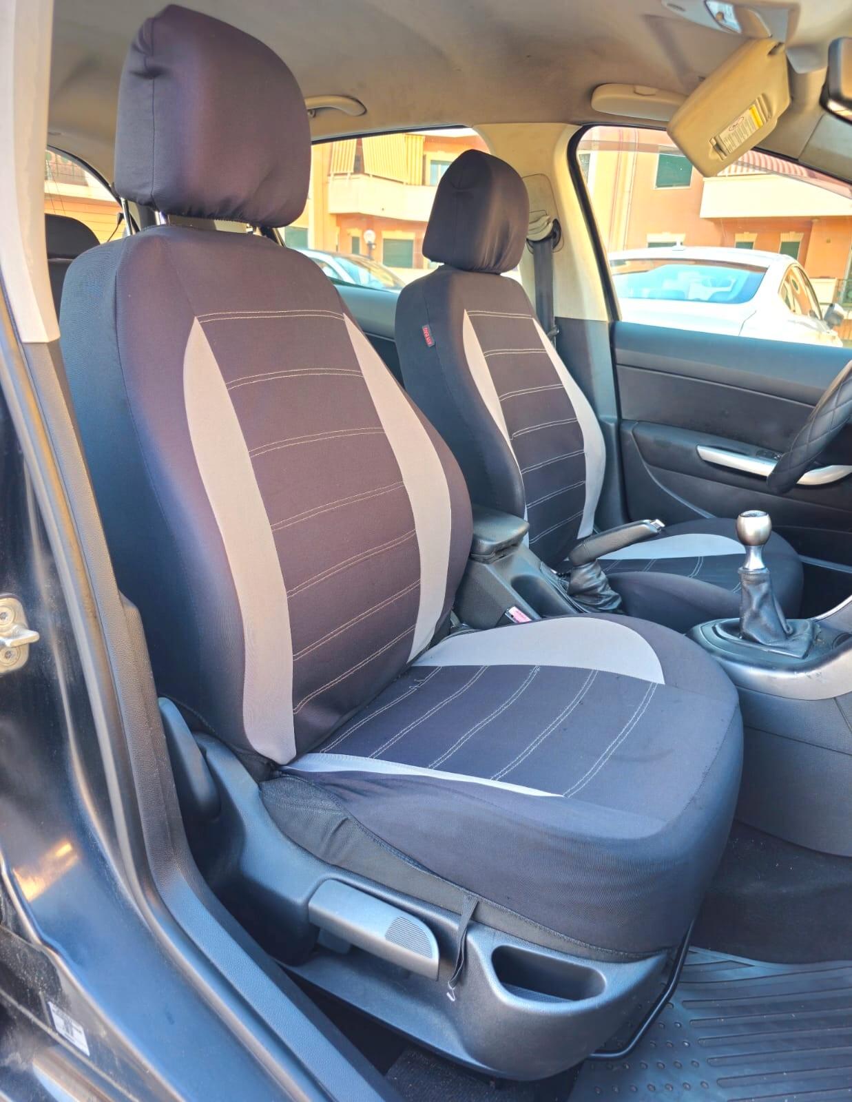 Peugeot 308 1.6 HDi 110CV 5p. Féline (5 Marce)