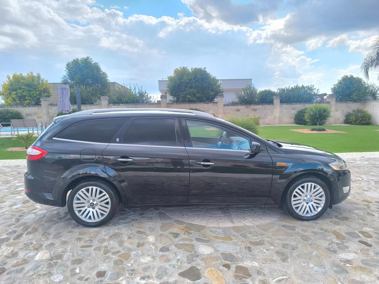 Ford Mondeo 2.0 TDCi 140 CV 5 porte Titanium perfetta full optional