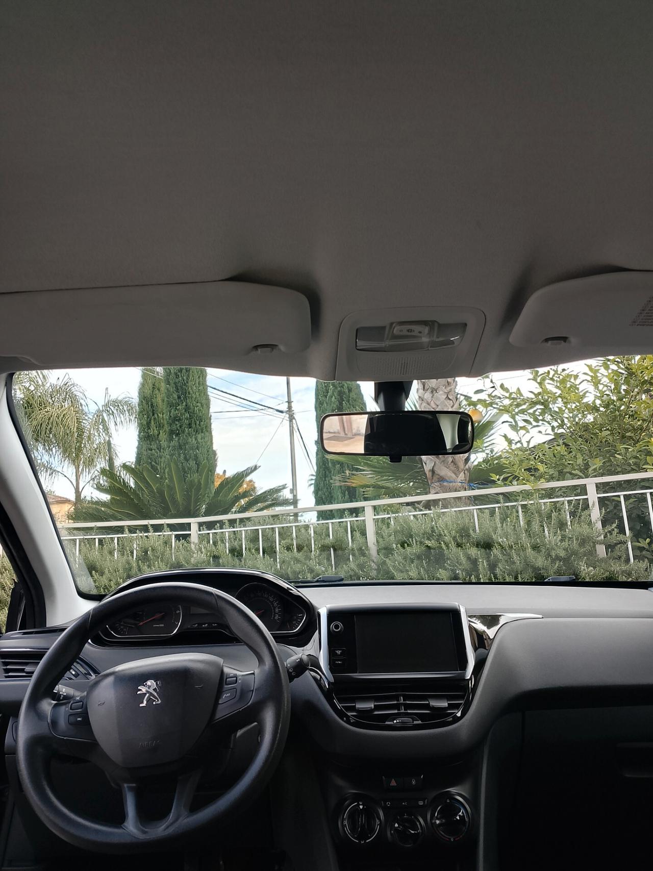 Peugeot 208 1.2 VTi 82 CV 5 porte Allure