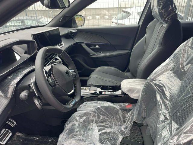PEUGEOT 2008 Hybrid 145 e-DCS6 GT